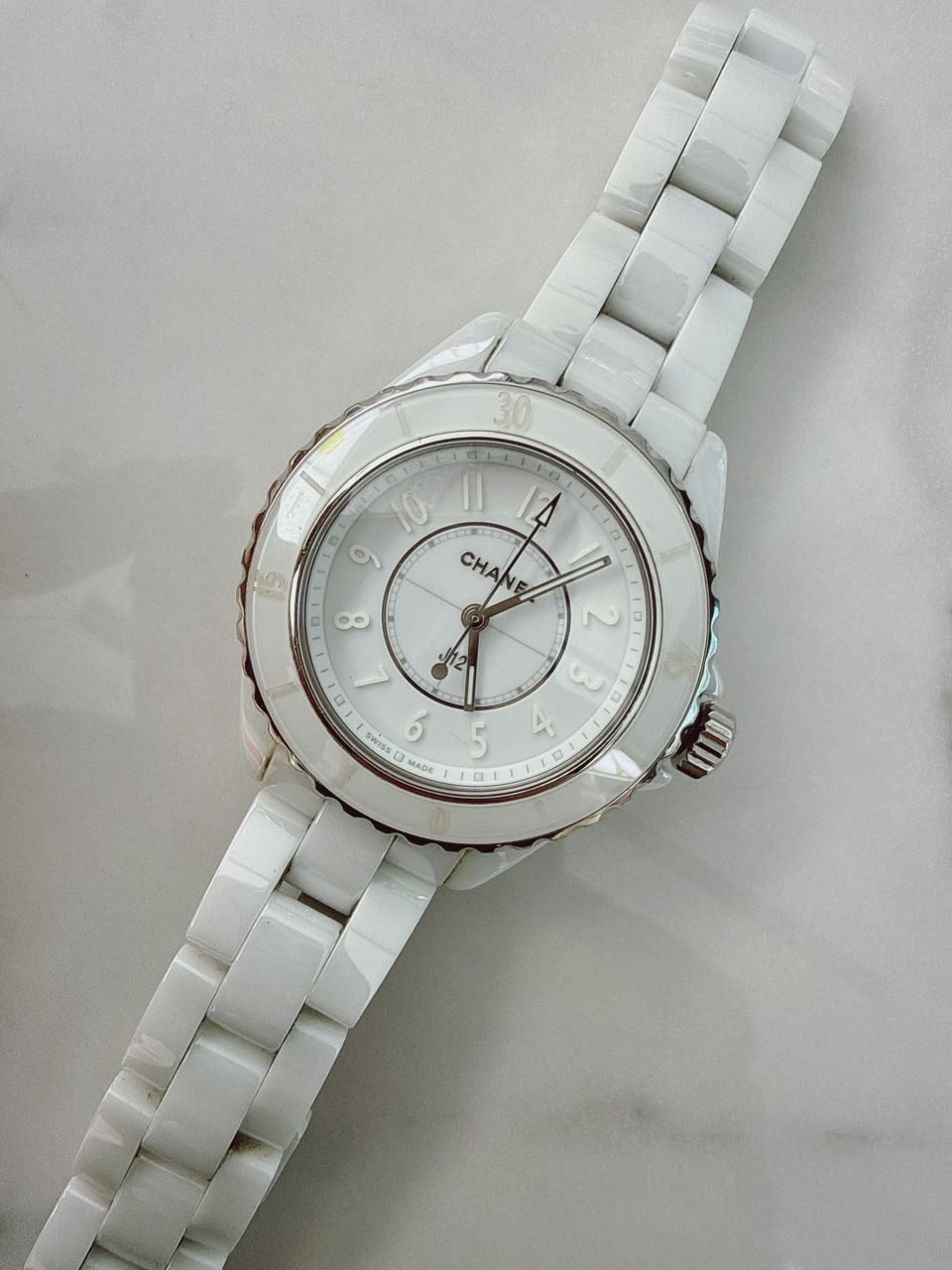 WHITE CERAMIC AND STEEL J12 WATCH 33MM