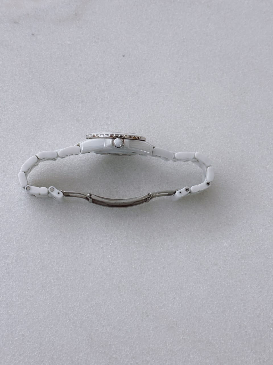 WHITE CERAMIC AND STEEL J12 WATCH 33MM