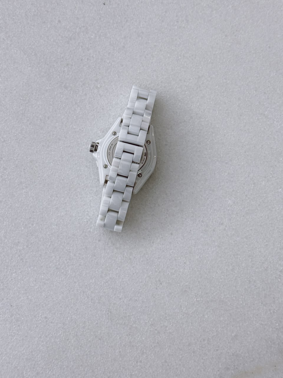 WHITE CERAMIC AND STEEL J12 WATCH 33MM