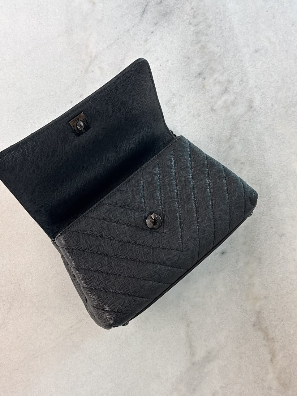 BLACK CHEVRON CAVIAR LEATHER MINI SO BLACK COCO TOP HANDLE BAG