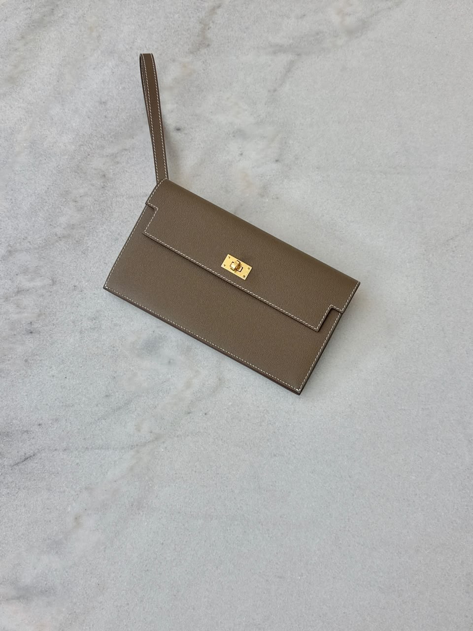 ETOUPE KELLY POCKET MADAME CALFKIN LONG WALLET