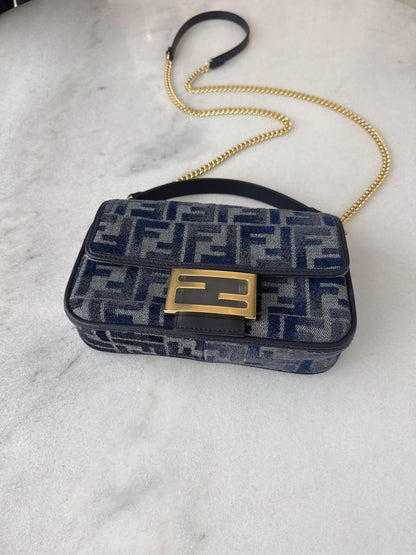 DARK BLUE DENIM EFFECT JACQUARD FF PRINT BAGUETTE  MINI BAG