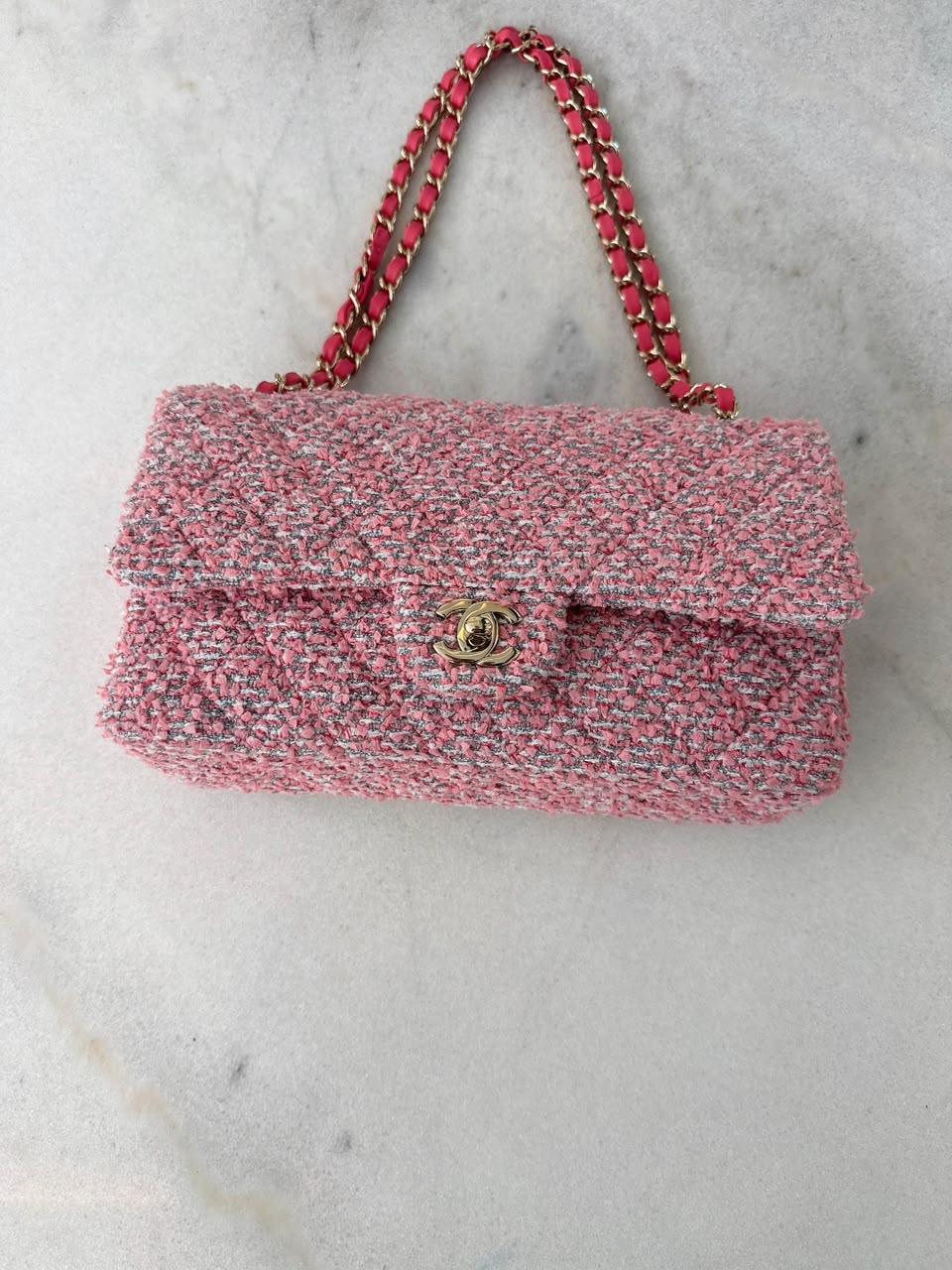 PINK TWEED MEDIUM CLASSIC DOUBLE FLAP BAG
