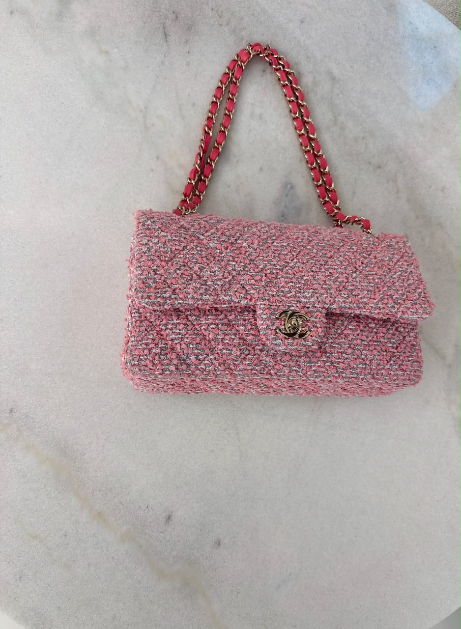 PINK TWEED MEDIUM CLASSIC DOUBLE FLAP BAG