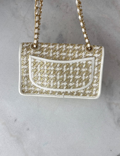 GOLD AND WHITE METALLIC LAMBSKIN VISCOSE WOVEN MEDIUM FLAP  BAG