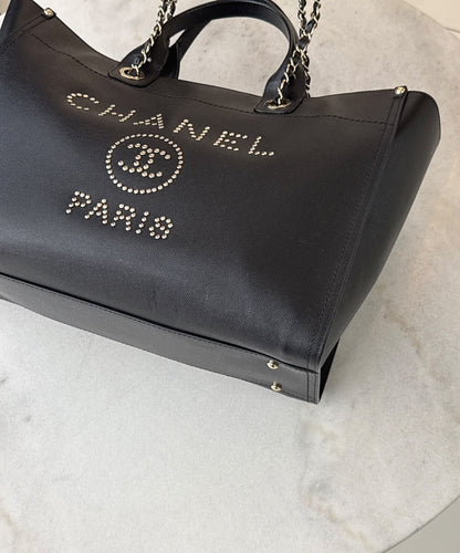BLACK CAVIAR STUDDED LARGE DEAUVILLE TOTE BAG