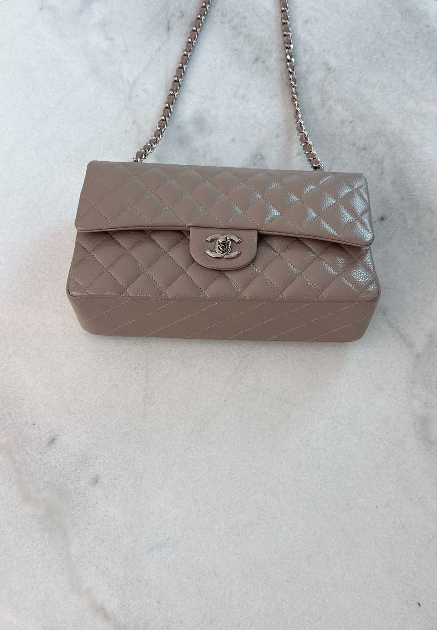 BEIGE TAUPE CAVIAR LEATHER MEDIUM CLASSIC DOUBLE FLAP HANDBAG