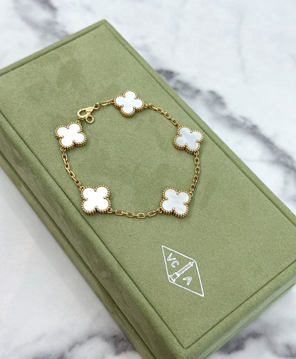 18K YELLOW GOLD AND WHITE MOTHER OF PEARL 5 MOTIFS VINTAGE ALHAMBRA BRACELET
