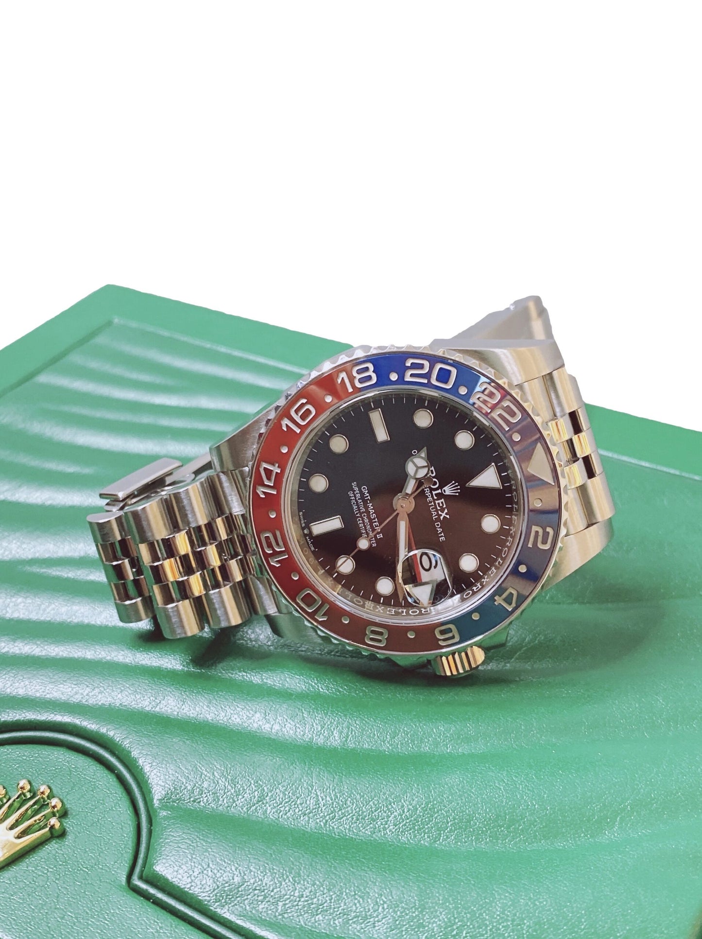 GMT-MASTER II BLACK DIAL PEPSI BEZEL 40MM 126710BLRO WATCH