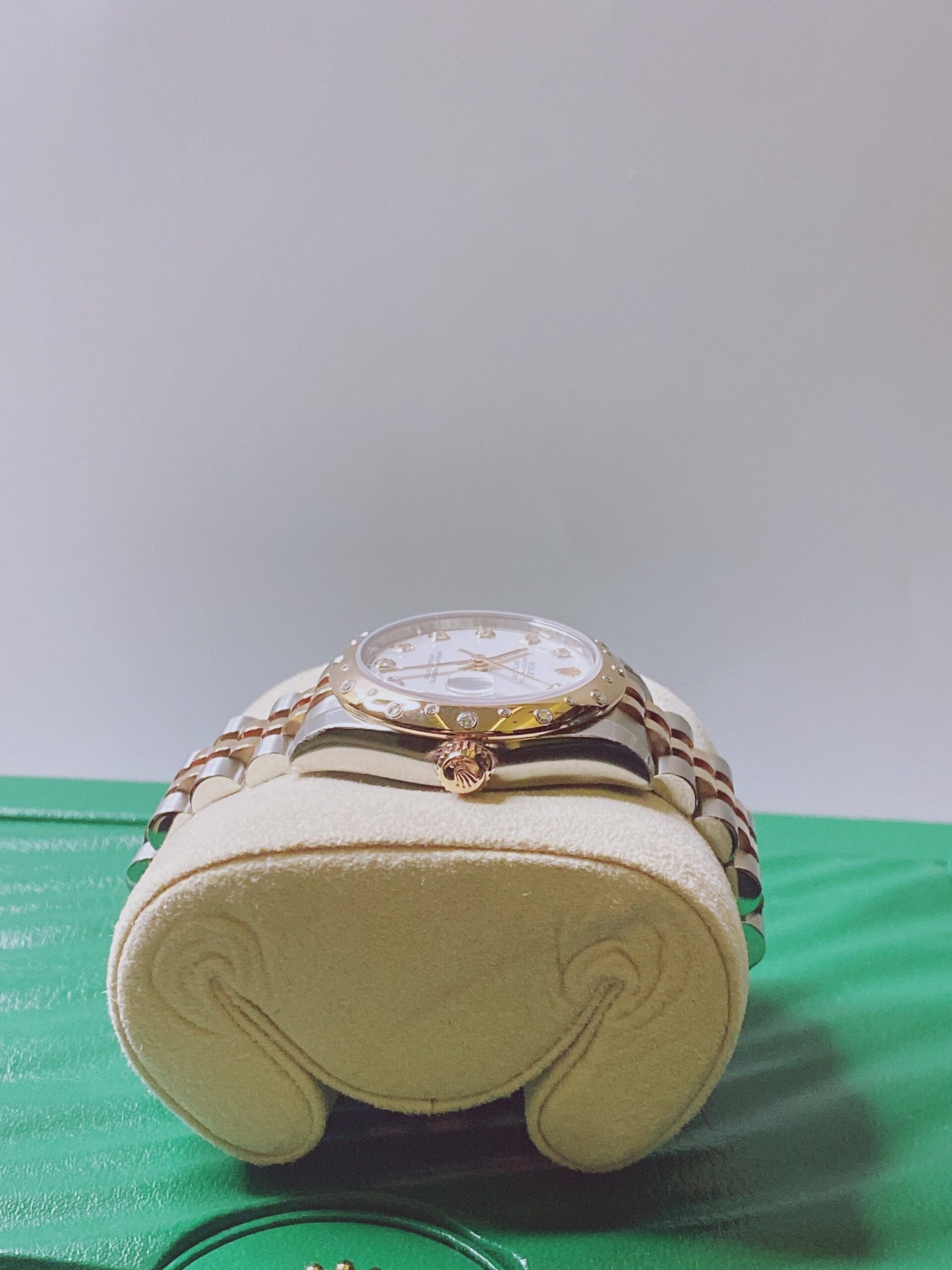 DATEJUST 31 WHITE DIAMOND DIAL DIAMOND BEZEL 18K ROSE GOLD TWO TONE JUBILEE LADIES WATCH