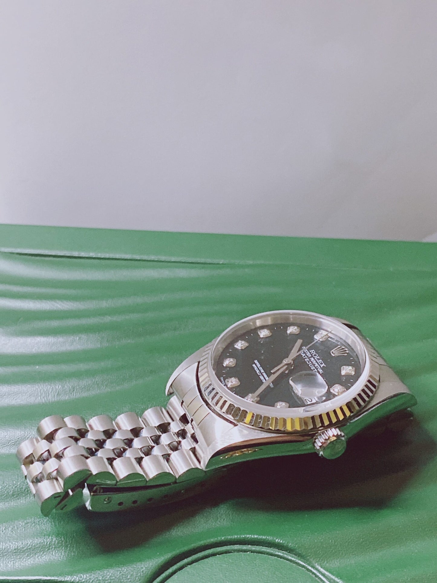 DATEJUST STEEL WHITE GOLD BLACK DIAMOND DIAL WATCH 36MM