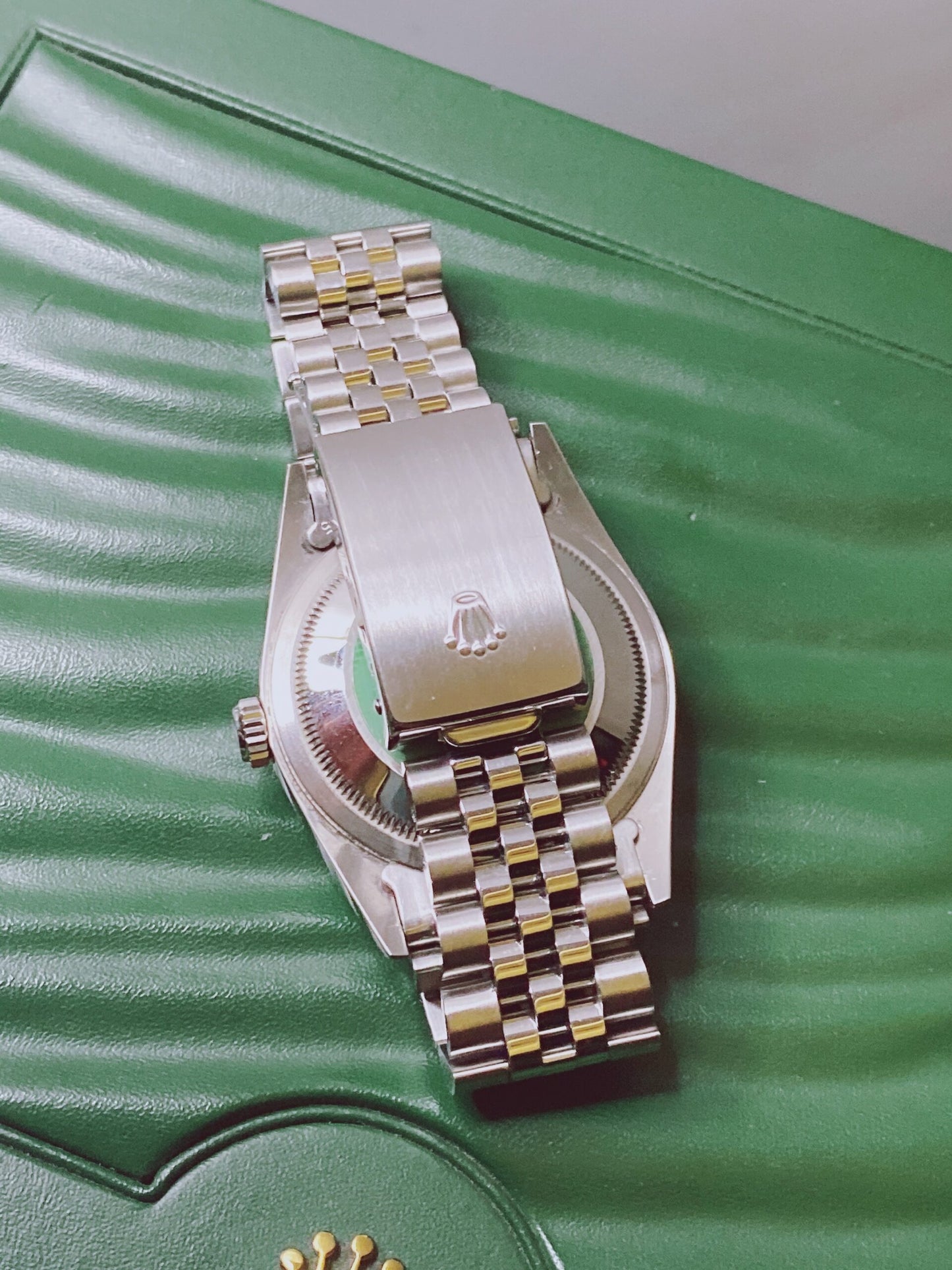 DATEJUST STEEL WHITE GOLD BLACK DIAMOND DIAL WATCH 36MM