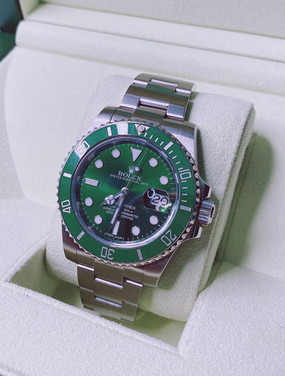 SUBMARINER DATE "HULK" 116610LV WATCH 40MM
