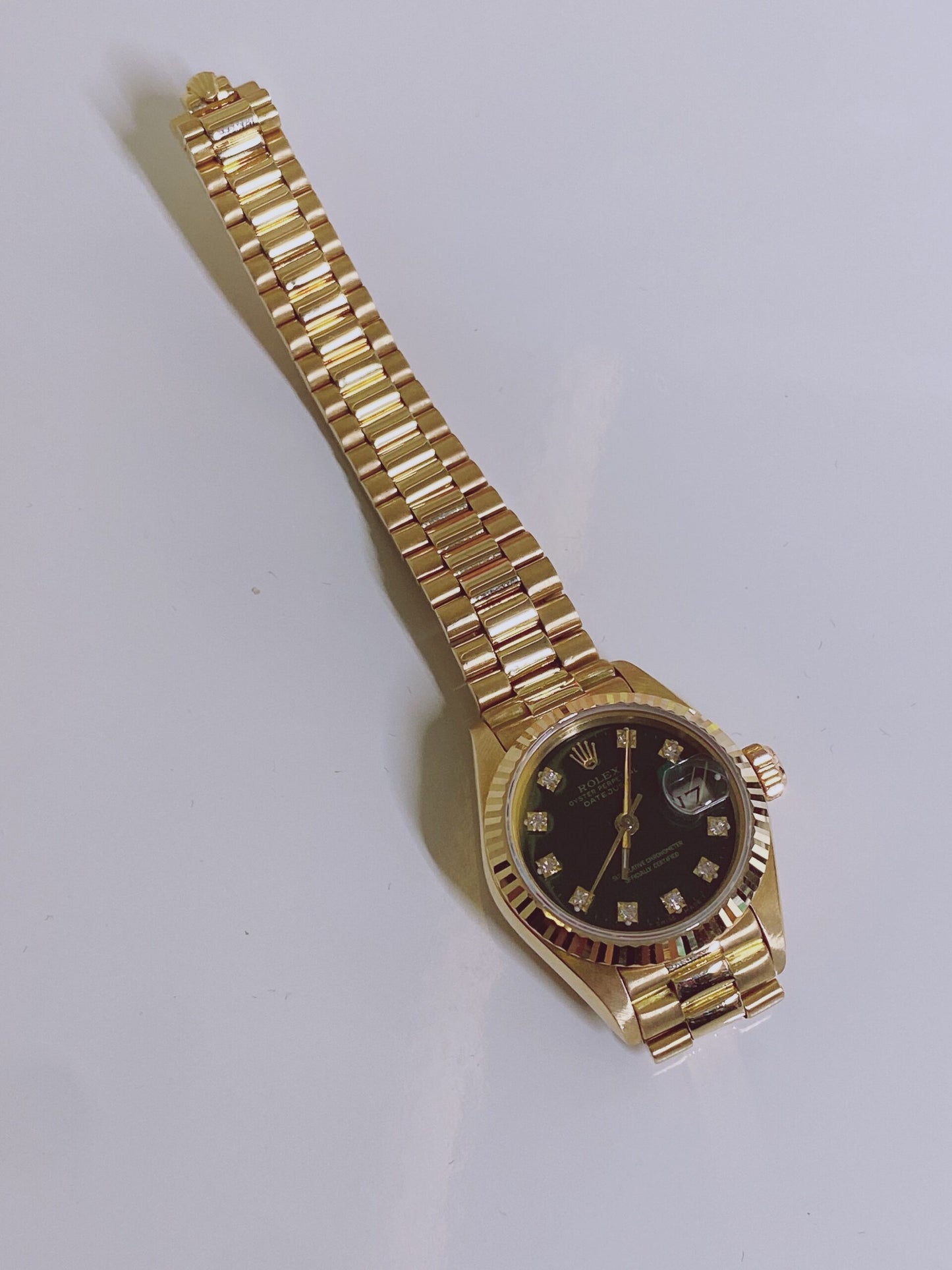 DATEJUST GREEN DIAMOND DIAL 18K YELLOW GOLD FLUTED BEZEL 26MM PRESIDENT WATCH
