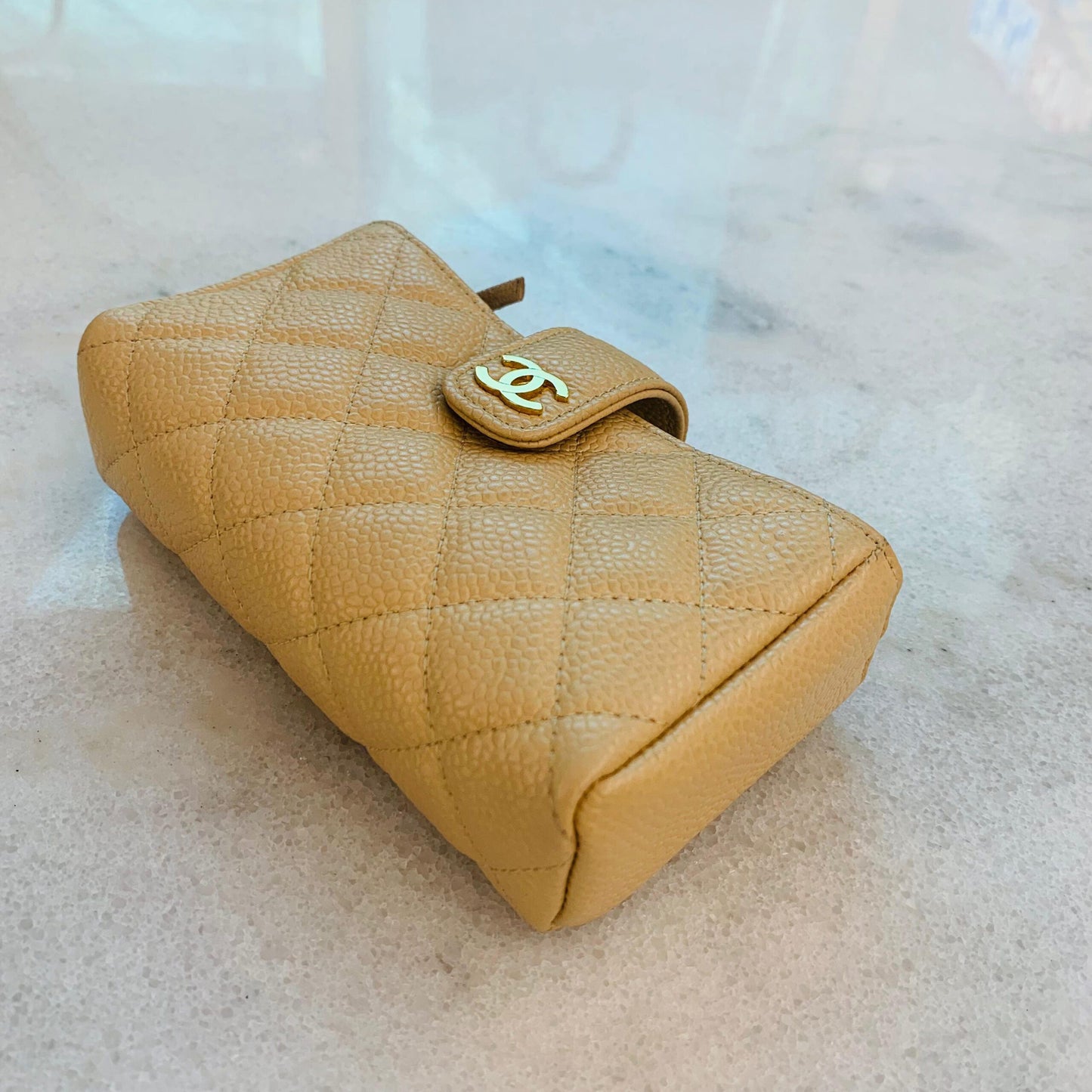 BEIGE QUILTED CAVIAR LEATHER CC O-MINI PHONE HOLDER CLUTCH