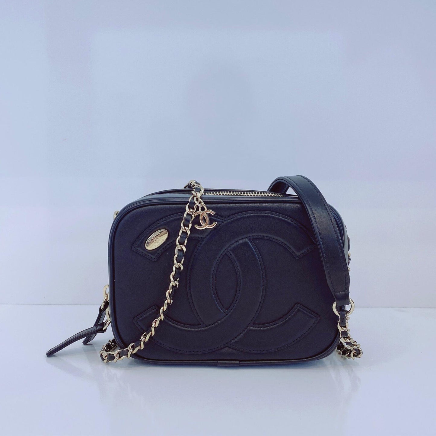 BLACK LAMBSKIN CC MANIA SMALL CAMERA BAG