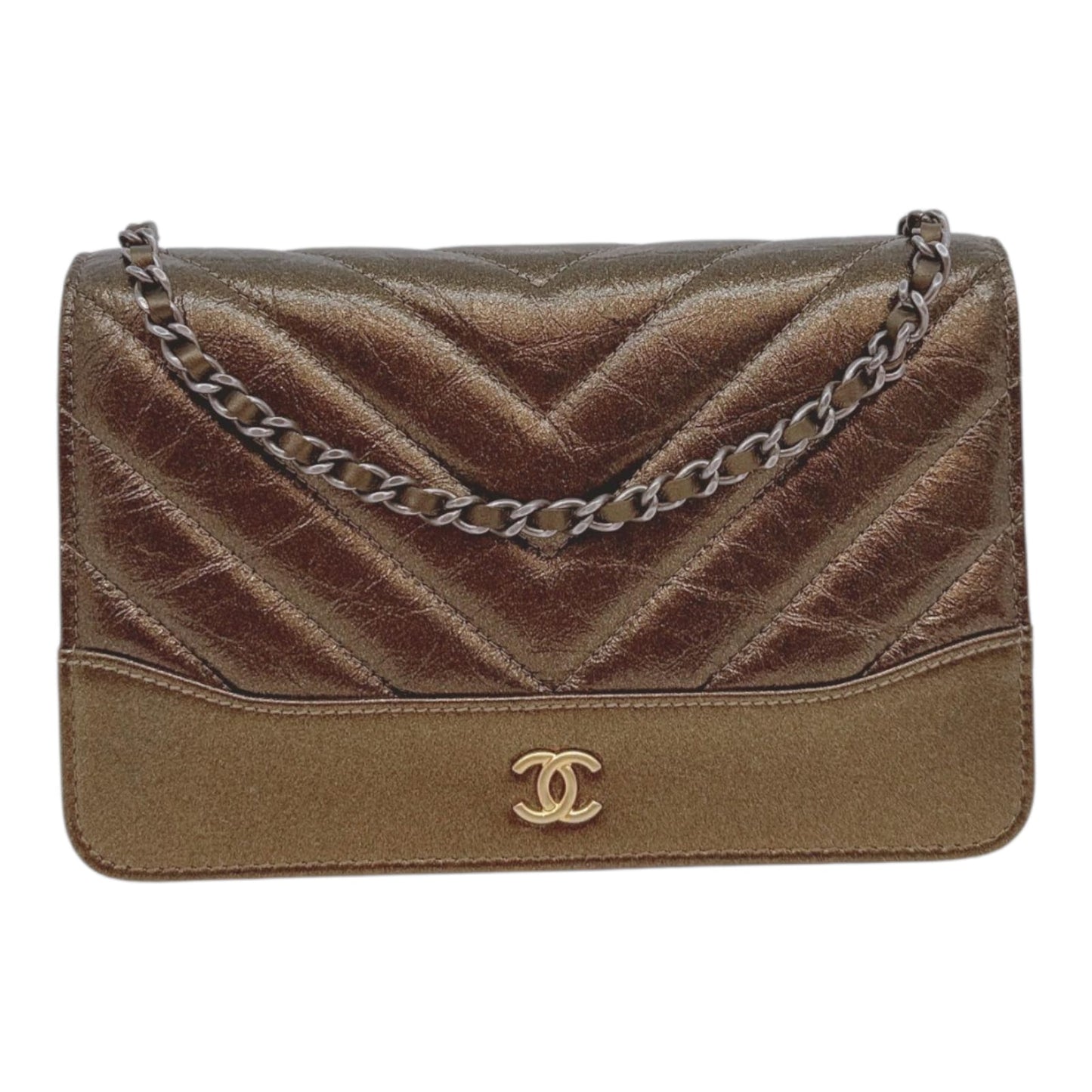 AGED CALFSKIN CHEVRON QUILTED GABRIELLE WALLET ON CHAIN