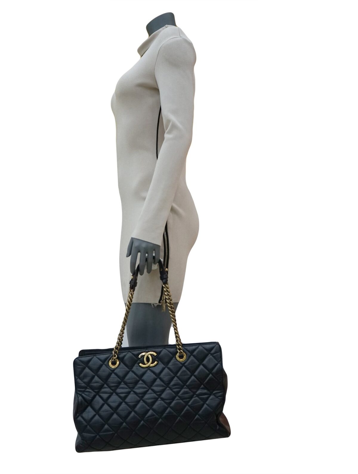 VINTAGE CC LAMBSKIN TURN LOCK TOTE BAG