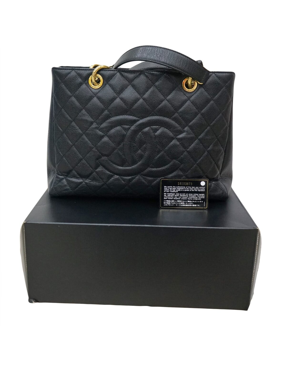 QUILTED CAVIAR LEATHER GST BAG