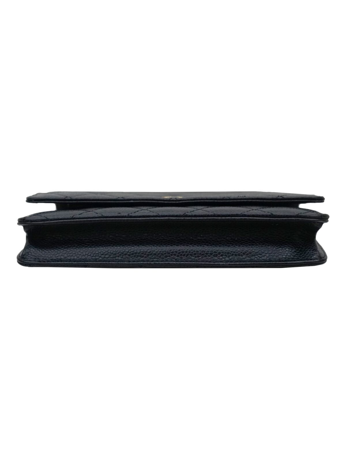 BLACK CAVIAR LEATHER WALLET ON CHAIN