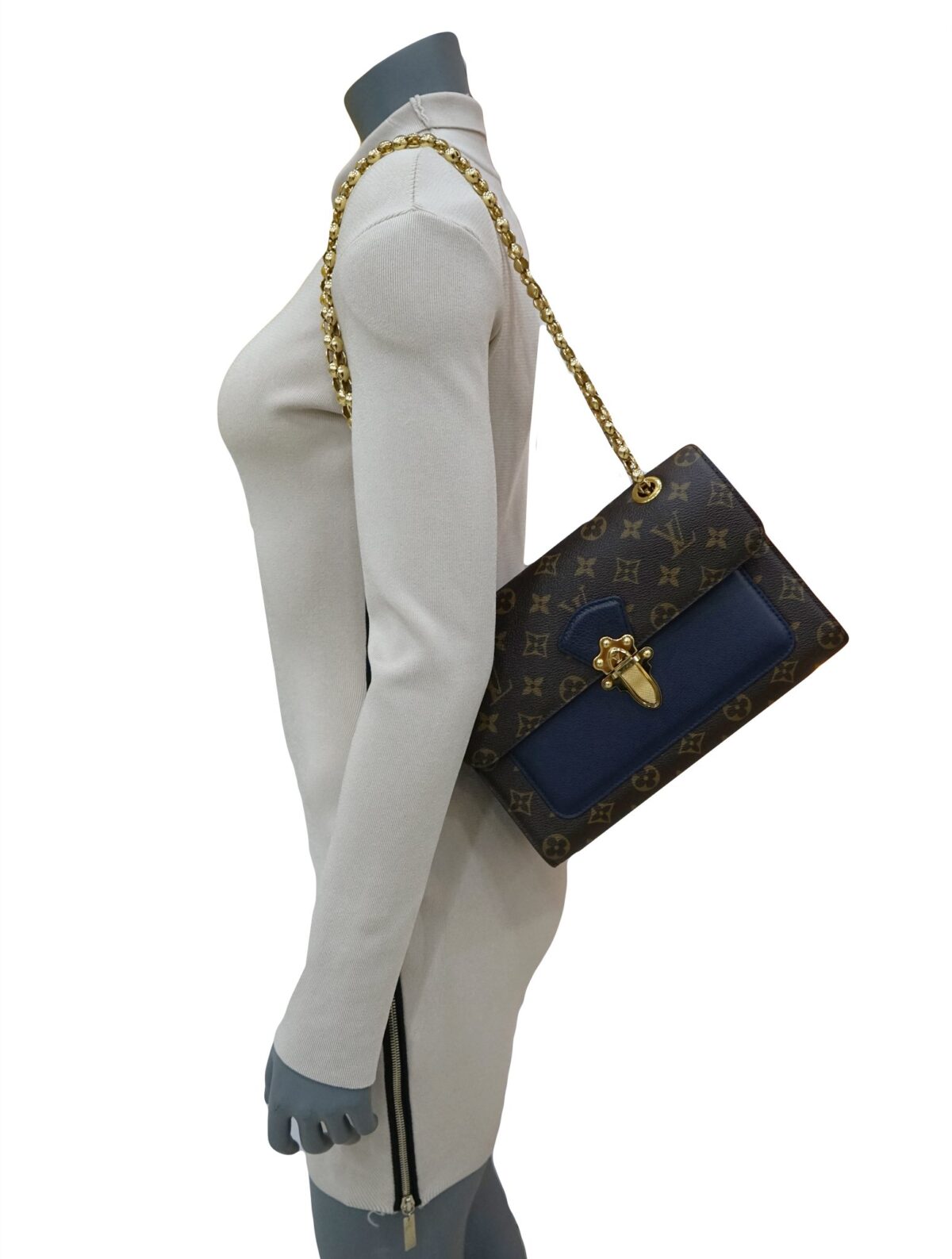 MONOGRAM CANVAS BLUE VICTORIE HANDBAG