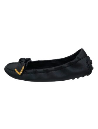 BLACK LEATHER AMULET FLATS
