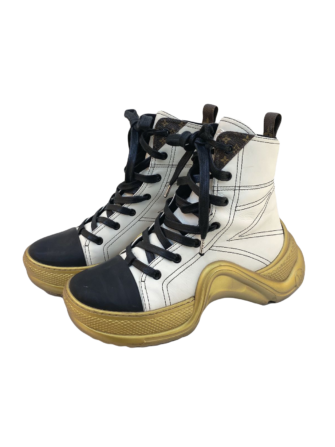 LV ARCHLIGHT SNEAKER BOOTS