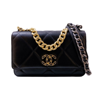 BLACK CHANEL19 LEATHER WALLET ON CHAIN