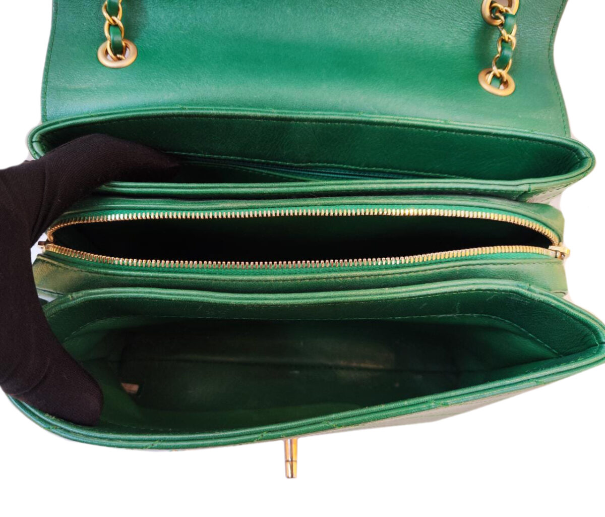 GREEN LEATHER MEDIUM ENVELOPE FLAP BAG