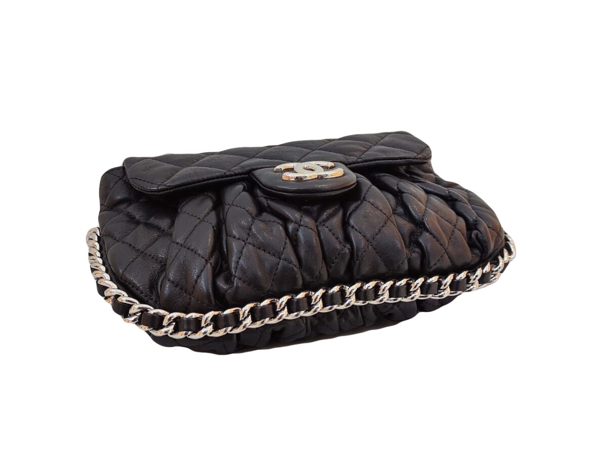 BLACK QUILTED LEATHER SMALL CHAIN AROUND SHOULDER BAG