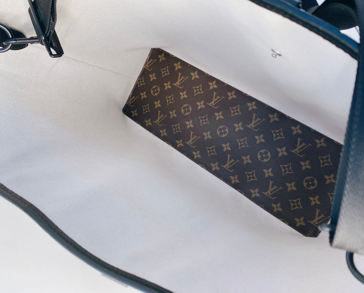 MONOGRAM CANVAS WEEKEND GM TOTE BAG
