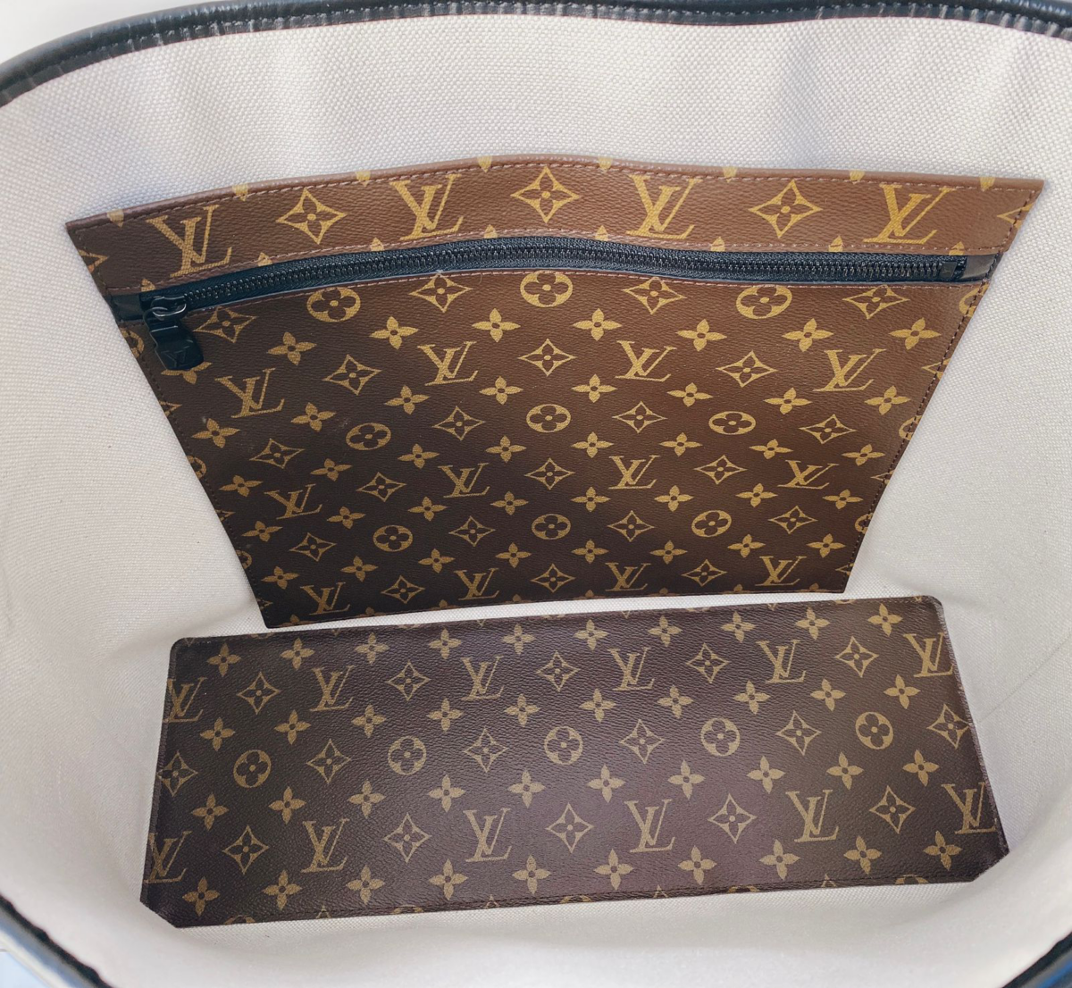 MONOGRAM CANVAS WEEKEND GM TOTE BAG