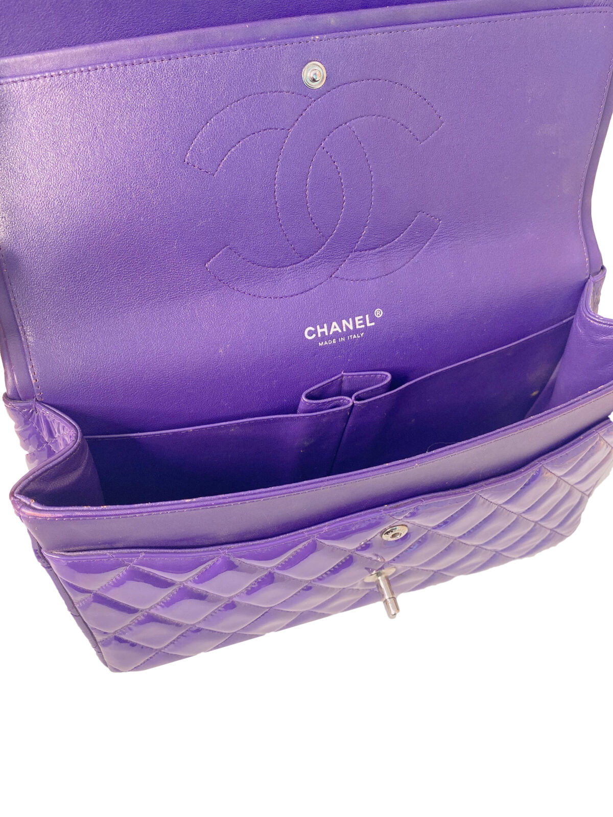 PURPLE QUILTED PATENT LEATHER JUMBO CLASSIC DOUBLE FLAP HANDBAG