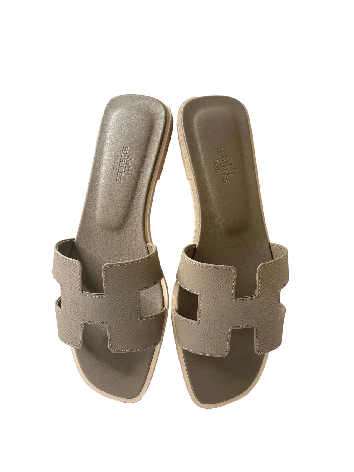 ETOUPE EPSOM LEATHER ORAN FLAT SANDALS 38