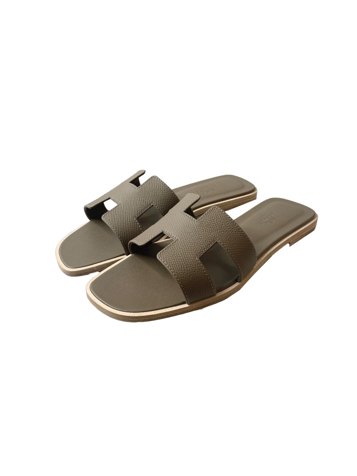 ETOUPE EPSOM LEATHER ORAN FLAT SANDALS 38