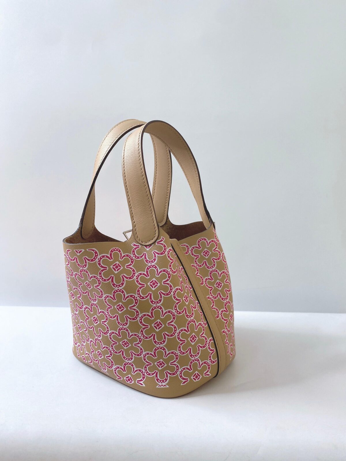 CHAI/ROSE SWIFT LEATHER LUCKY DAISY PICOTIN LOCK MICRO BAG