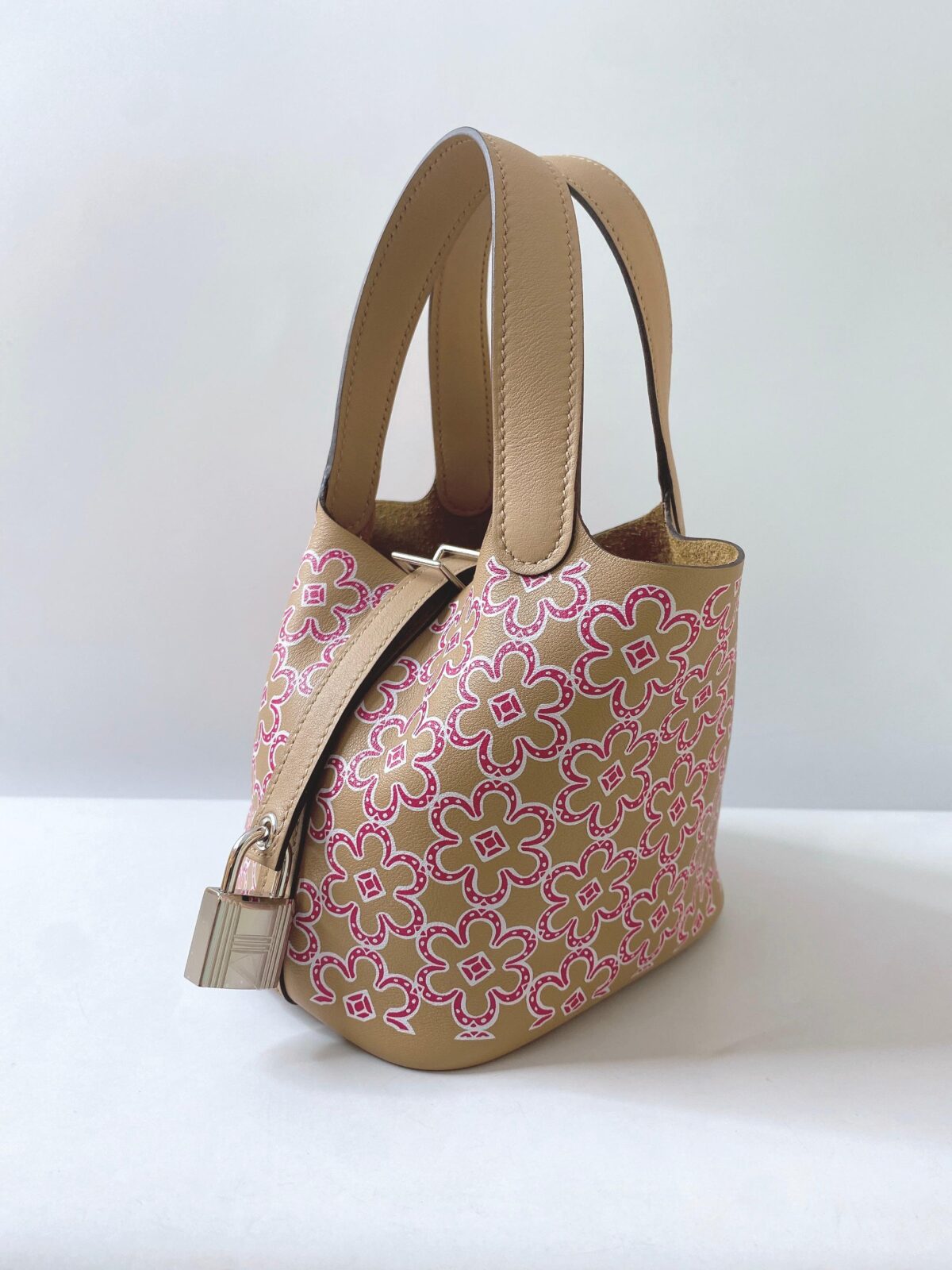 CHAI/ROSE SWIFT LEATHER LUCKY DAISY PICOTIN LOCK MICRO BAG