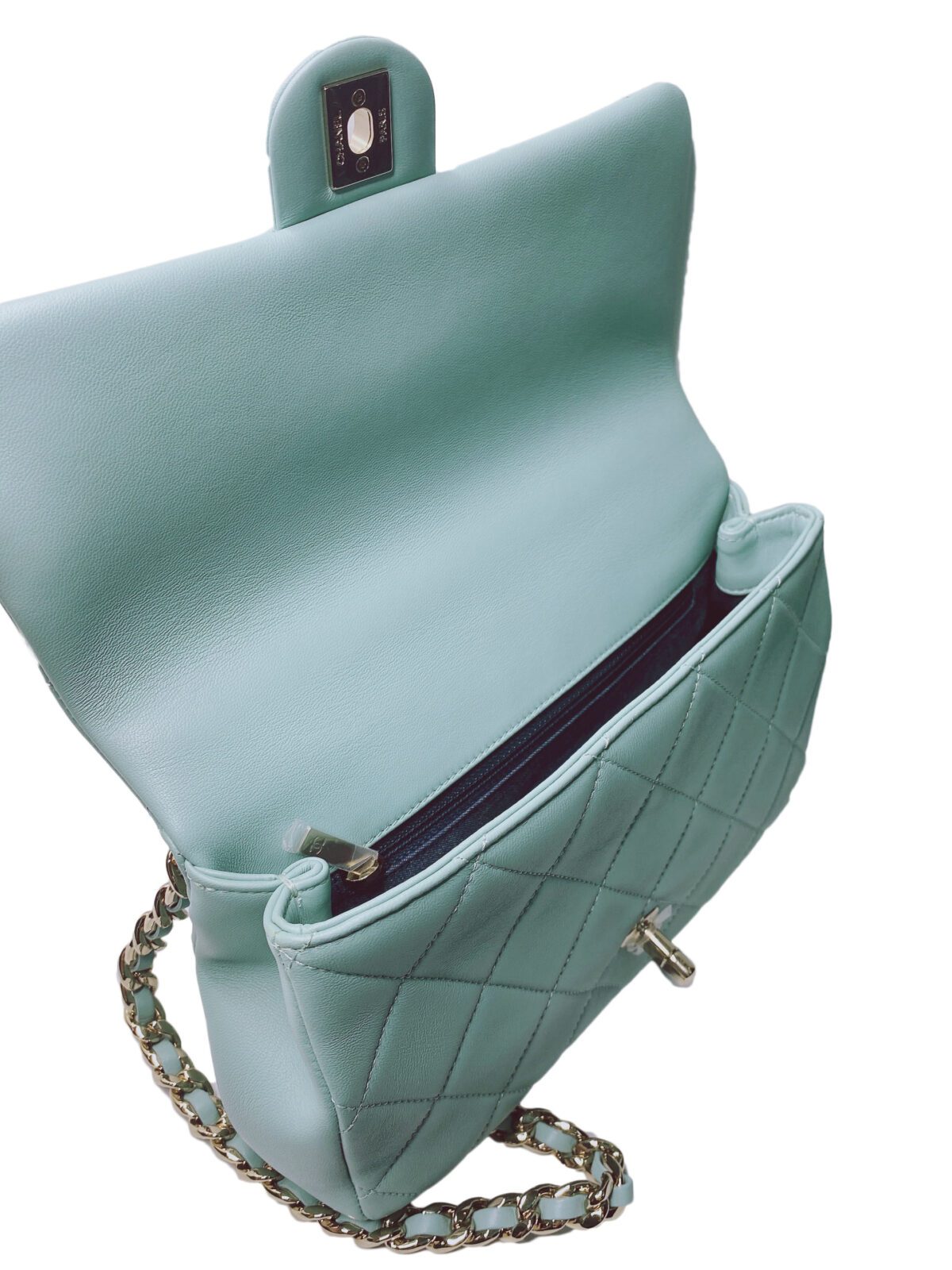 LIGHT BLUE ELEGANT RESIN BI-COLOR CHAIN FLAP BAG