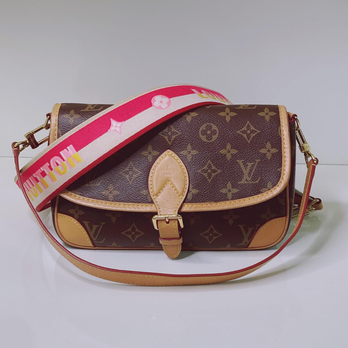 BROWN MONOGRAM COATED CANVAS DIANE NM PM SHOULDER BAG