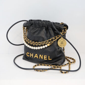 BLACK QUILTED GLAZED CALFSKIN CHANEL 22 MINI HOBO WITH PEARL BAG
