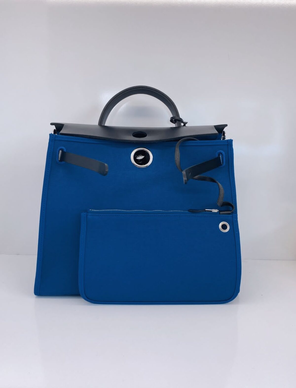 BLUE/BLACK CANVAS AND LEATHER HERBAG ZIP 31 BAG