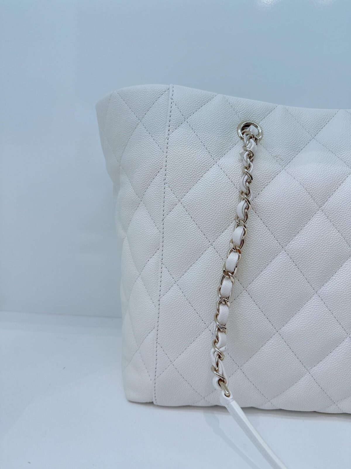 WHITE CAVIAR LEATHER 2023 LARGE SHOPPING TOTE BAG