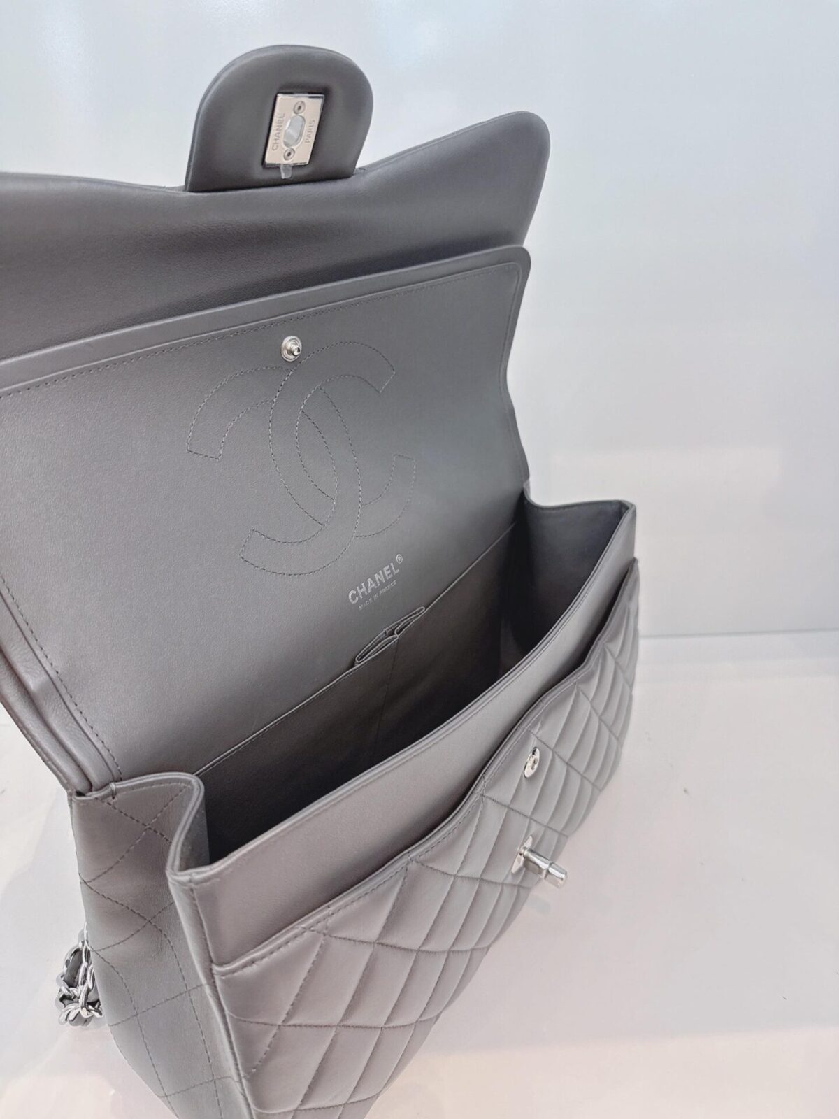GRAY QUILTED LAMBSKIN LEATHER LARGE CLASSIC DOUBLE FLAP HANDBAG